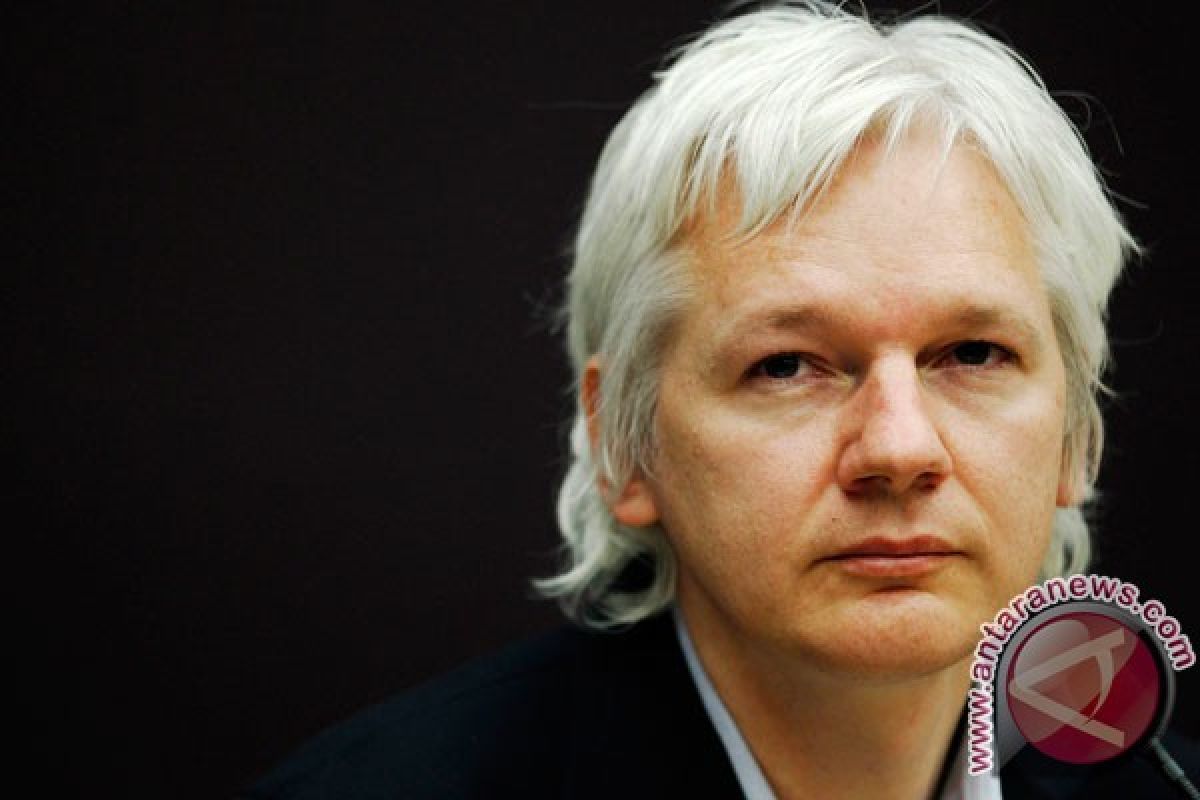 Presiden Ekuador serukan penyelesaian kasus Assange 