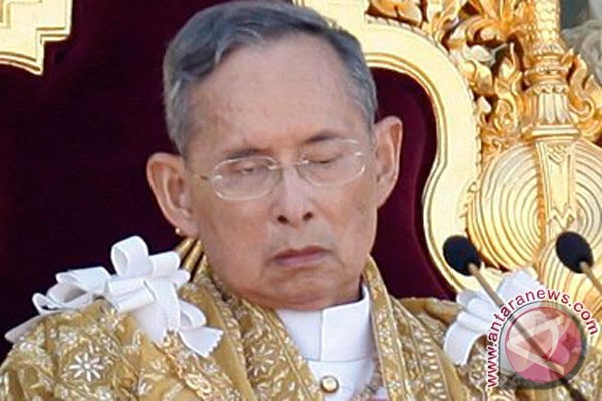 Raja Thailand dirawat karena cairan di otak