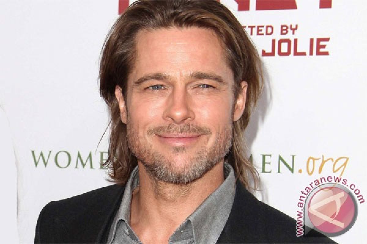 Brad Pitt buka-bukaan soal kejadian di karpet merah