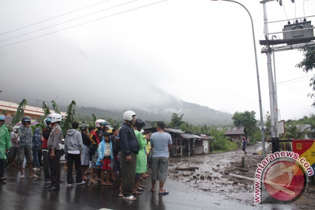 Gempa di Ambon tidak berkaitan Gunung Gamalama 