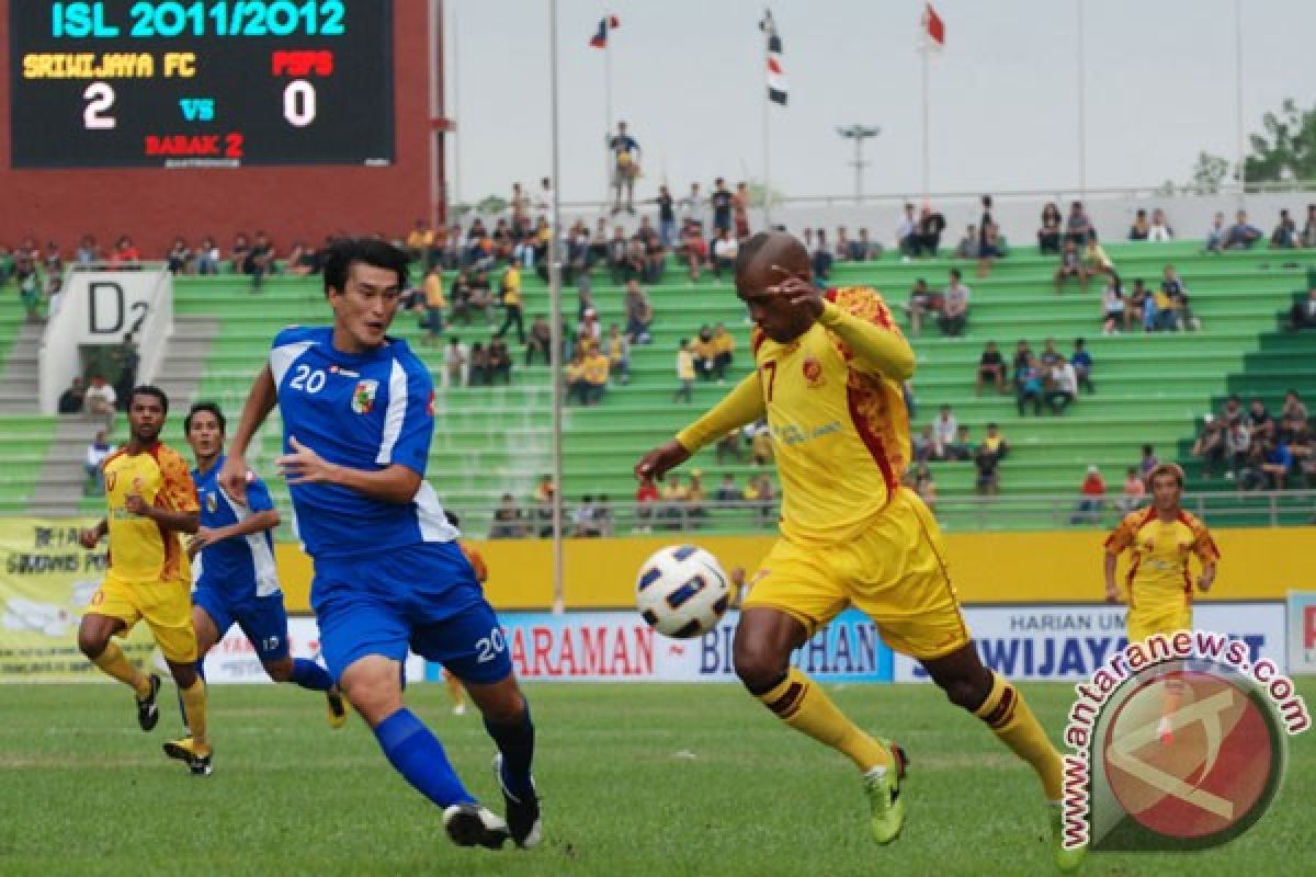 Sriwijaya FC  kalahkan PSPS 2-1 