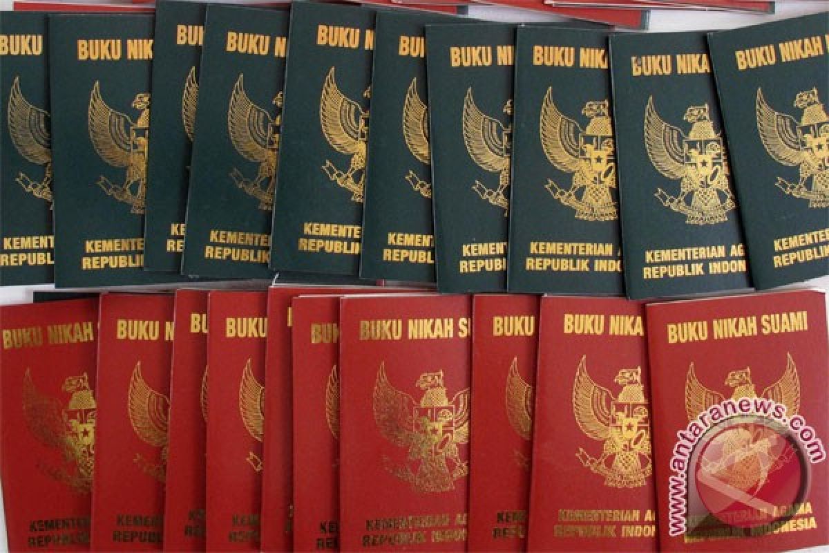 Puluhan pasutri TKI gagal peroleh buku nikah