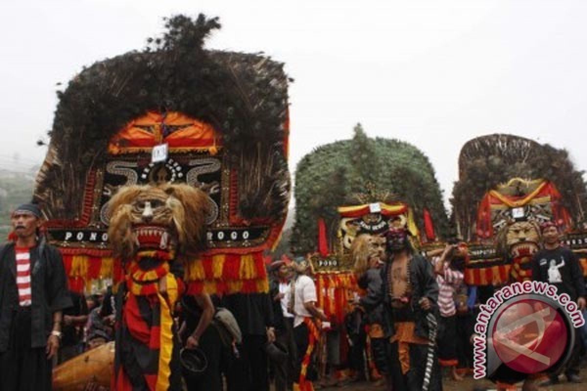 Buku potret Budaya Tengger tampilkan keindahan