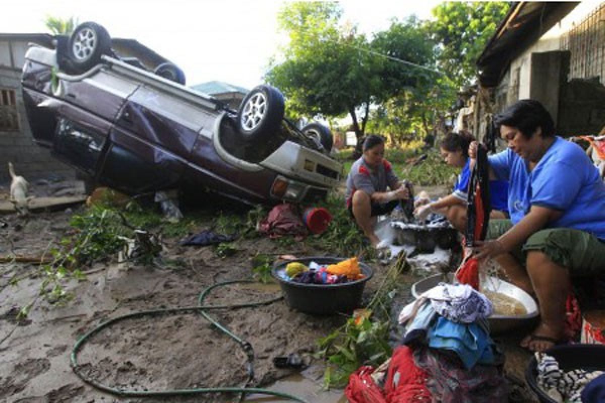 Korban tewas banjir di Filipina hampir 500 jiwa