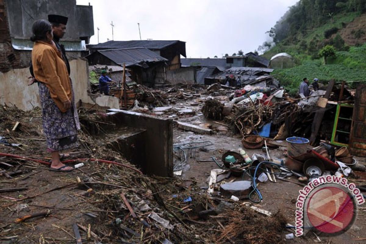 Some 27 villages in Central Java prone to landslides