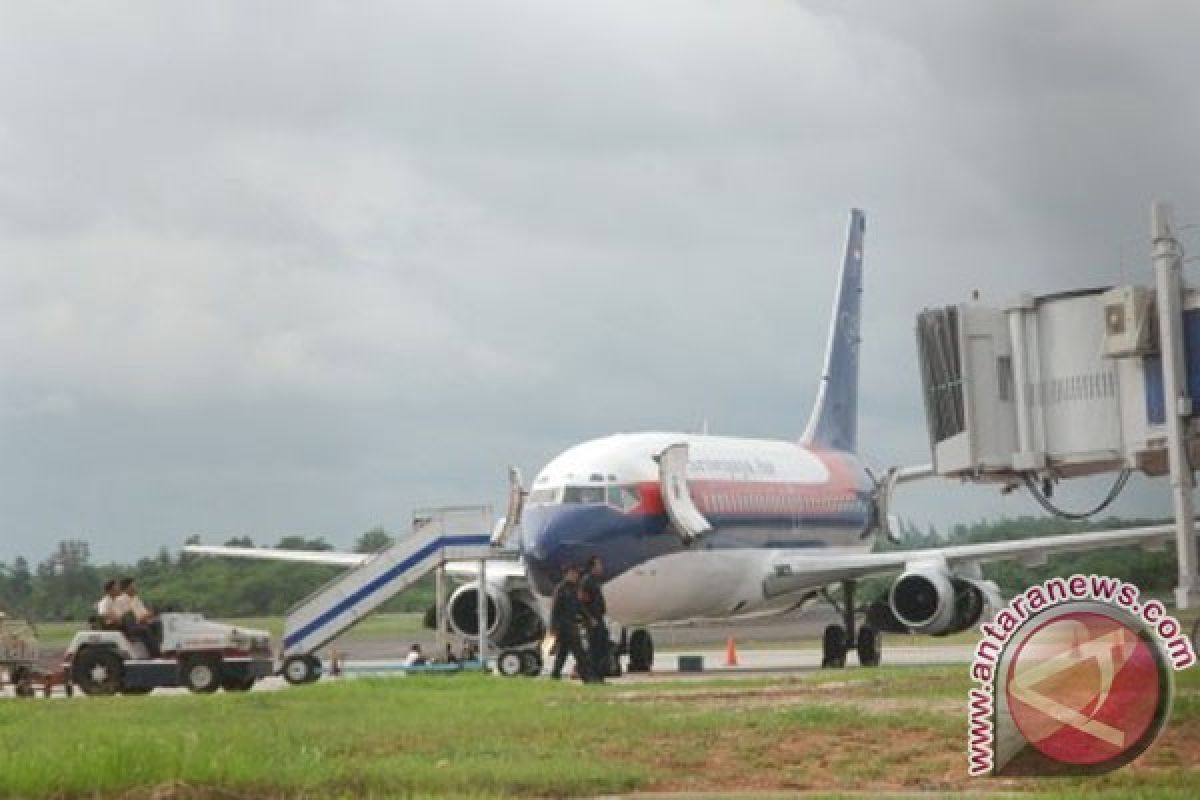 Pemakai jasa Sriwijaya Air diberangkatkan ke Jakarta