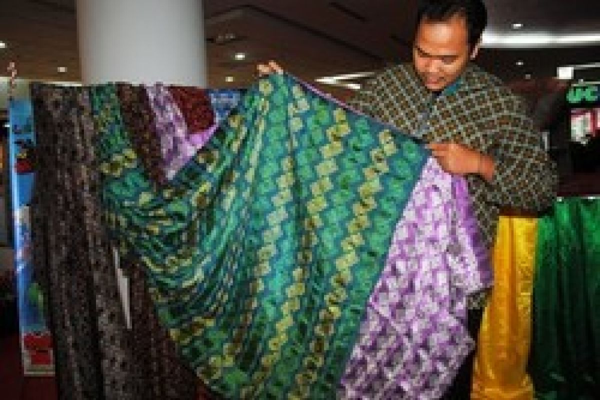Batik Kepri