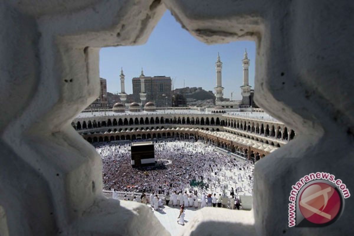 Warga diimbau selektif memilih travel umrah