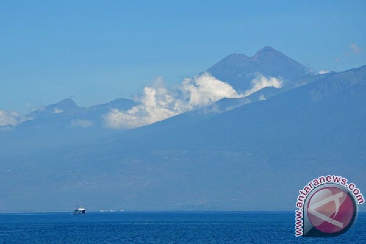 Jalur pendakian Rinjani juga ditutup