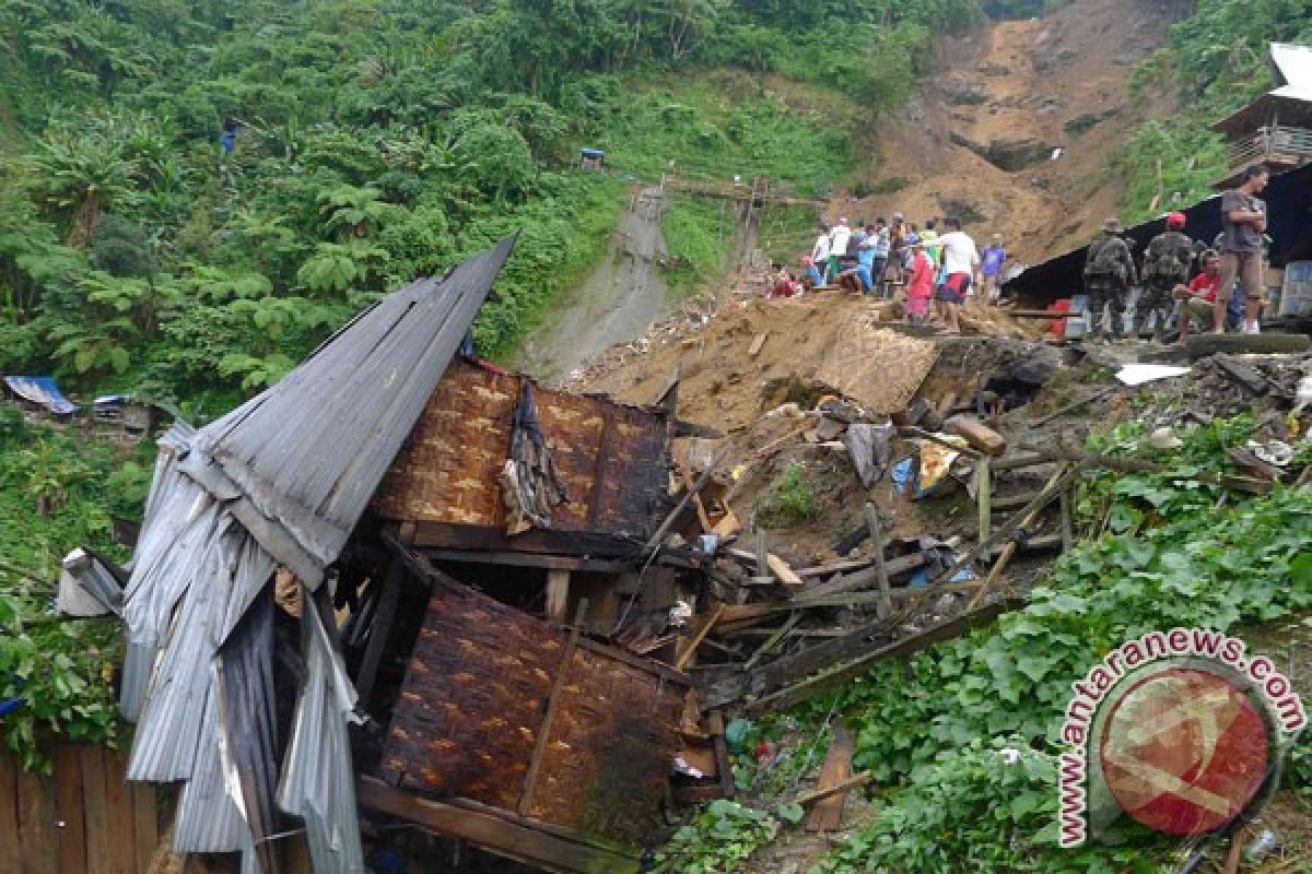 Korban tewas tanah longsor Filipina Selatan meningkat jadi 30