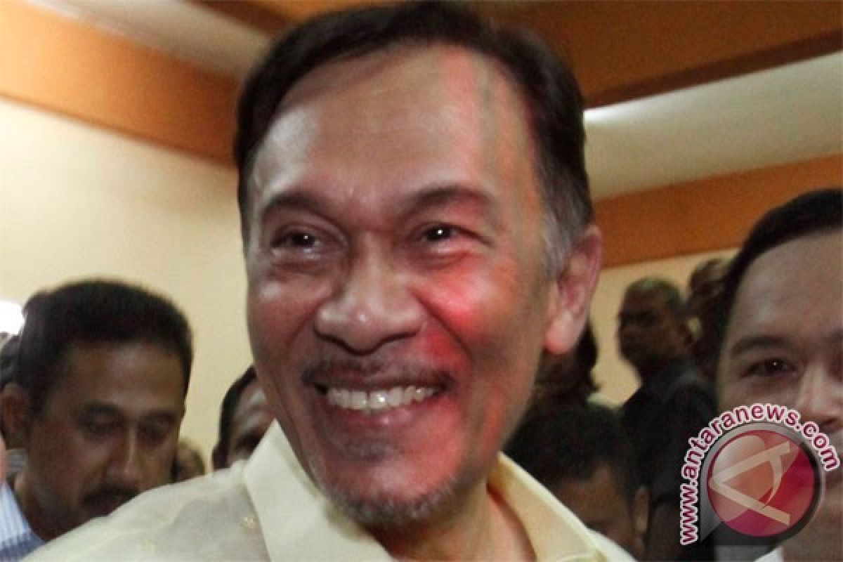 Anwar Ibrahim ke ITB