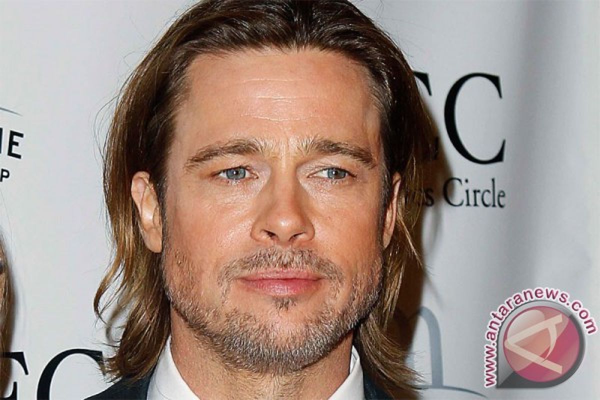 Brad Pitt harap film terbarunya apresiasi tentara Perang Dunia II