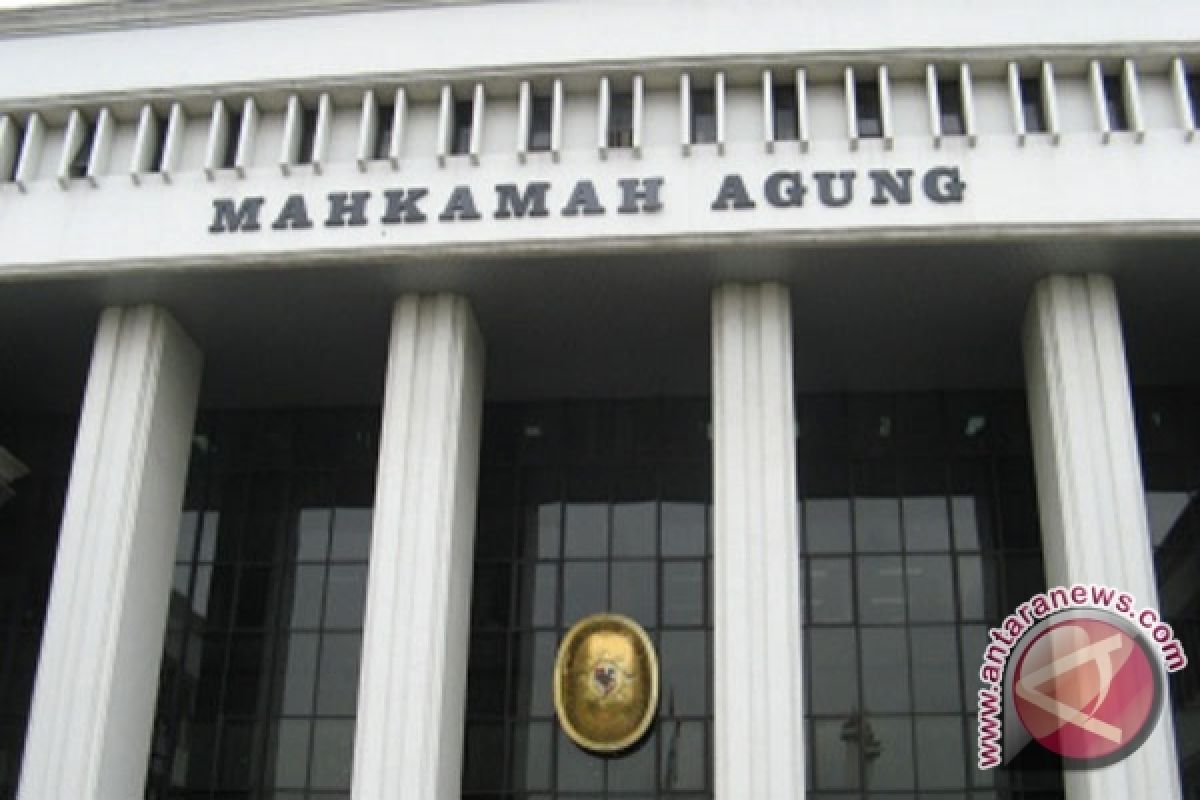 Hakim Agung Maruap Dohmatiga Pasaribu meninggal dunia