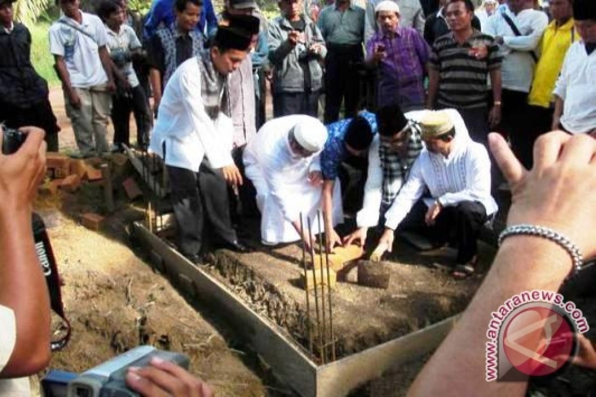 Tugu pahlawan agraria bagi korban Sungai Sodong 