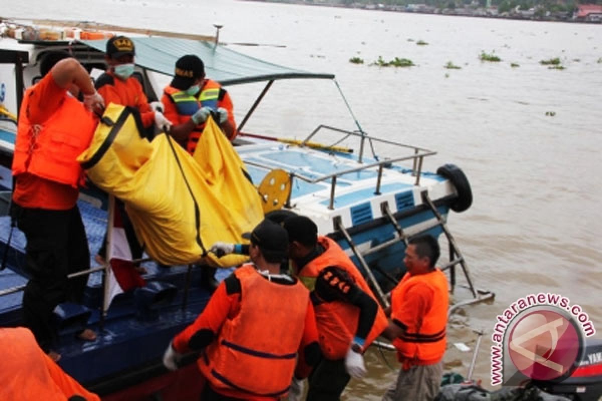 SAR Padang butuh tambahan ratusan personel