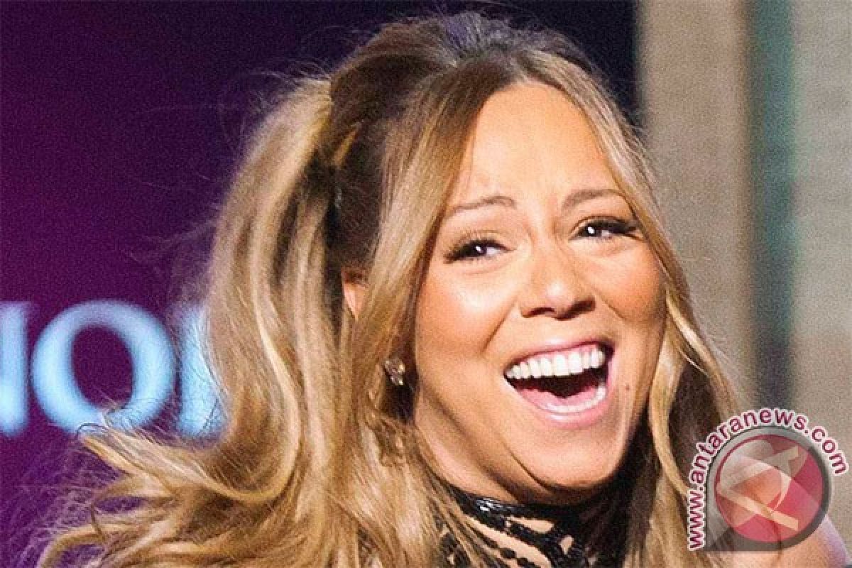 Mariah Carey konser di Angola