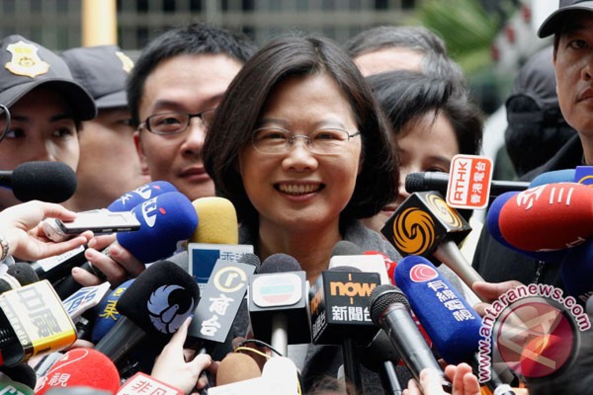 Pemimpin Taiwan Tsai Ing-wen unggul dalam pemilihan