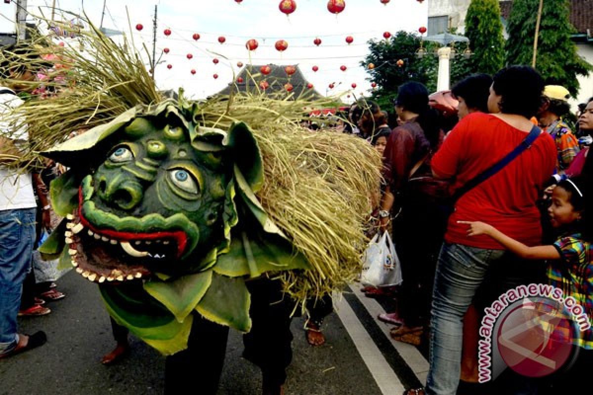 Grebeg Sudiro ramaikan jalanan Solo pada Minggu