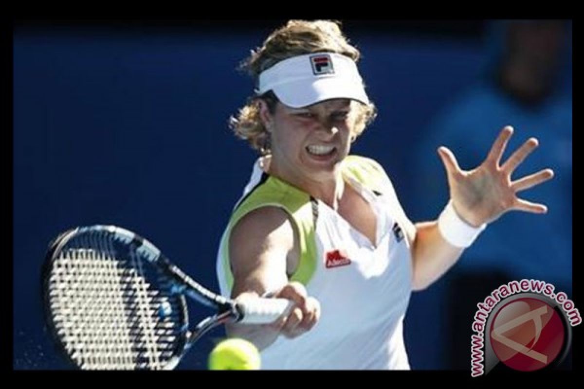 KIm Clijsters kembali beraksi di turnamen Dubai