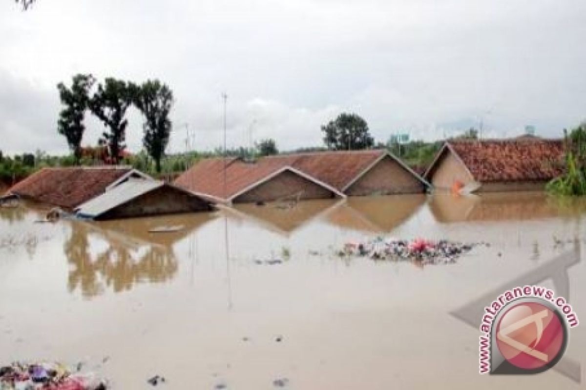 1.850 Rumah Di Lebak Terendam Banjir