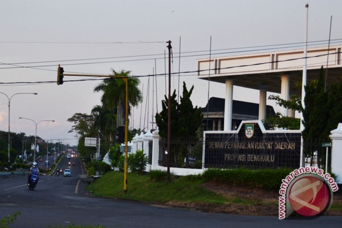 Dua calon wakil gubernur serahkan syarat administrasi