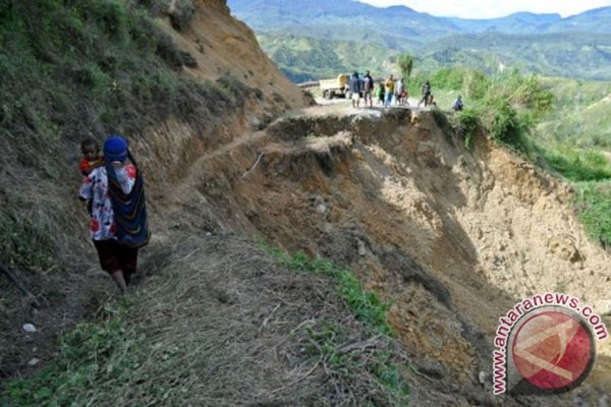 Dua karyawan PT Freeport ditemukan selamat