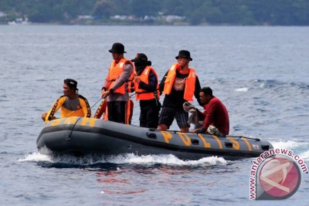 Tim SAR hentikan pencarian santri terseret arus sungai 