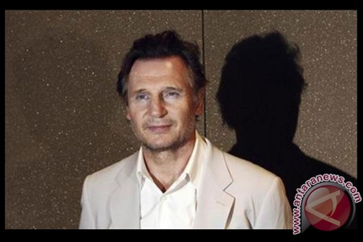 Aktor Liam Neeson pertimbangkan jadi muslim
