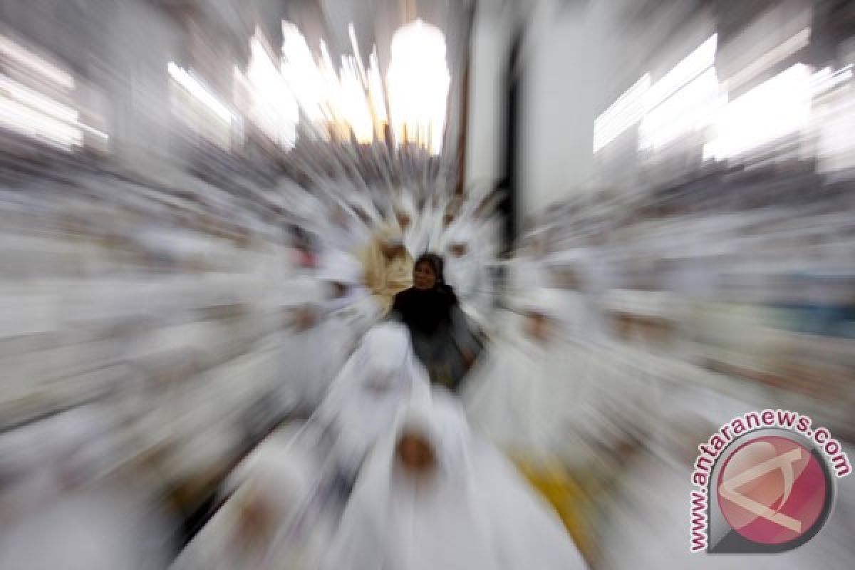 Jusuf Kalla ingin perbaiki pengeras suara 1.500 mesjid