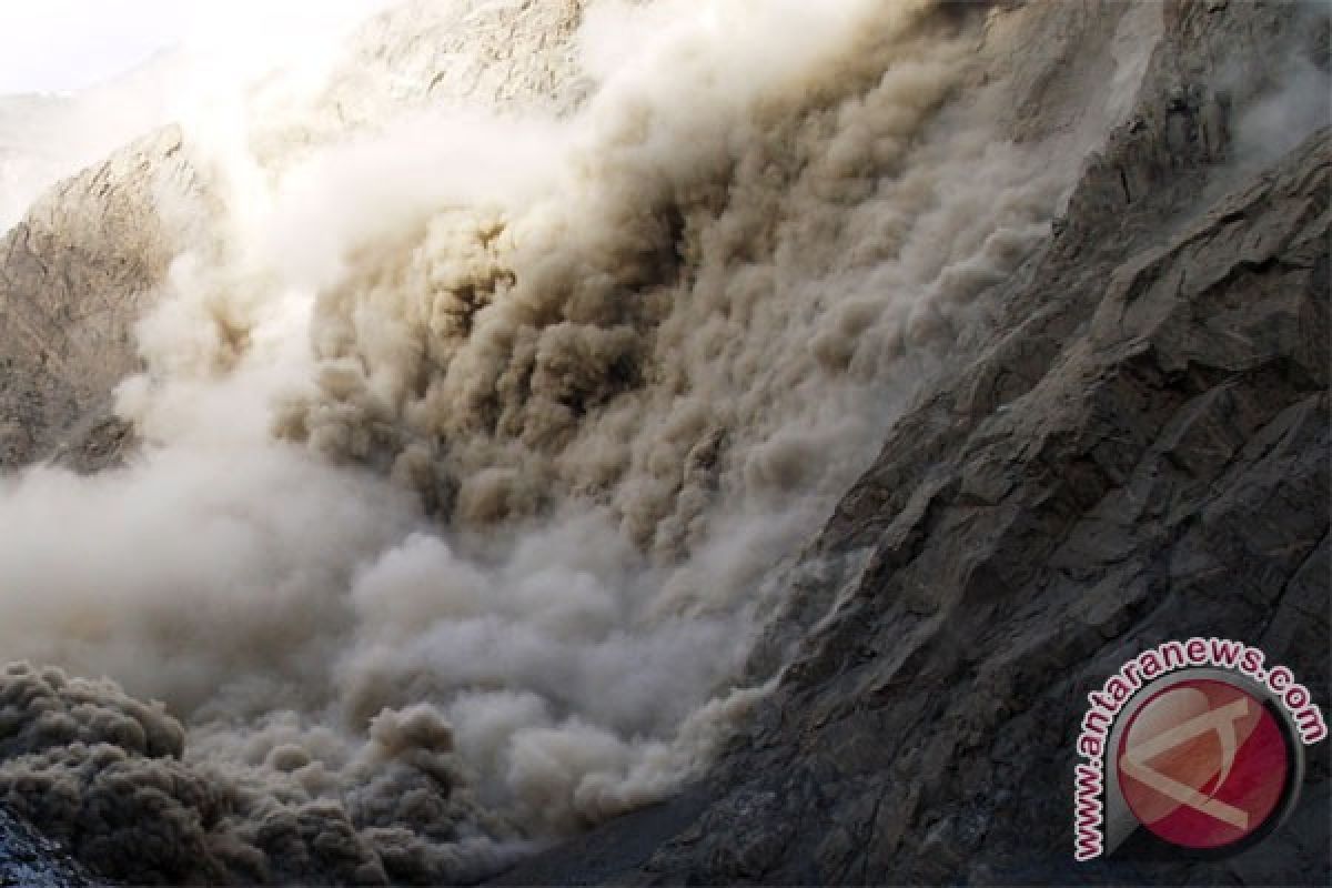 70 warga Gorontalo Utara mengungsi hindari longsor susulan