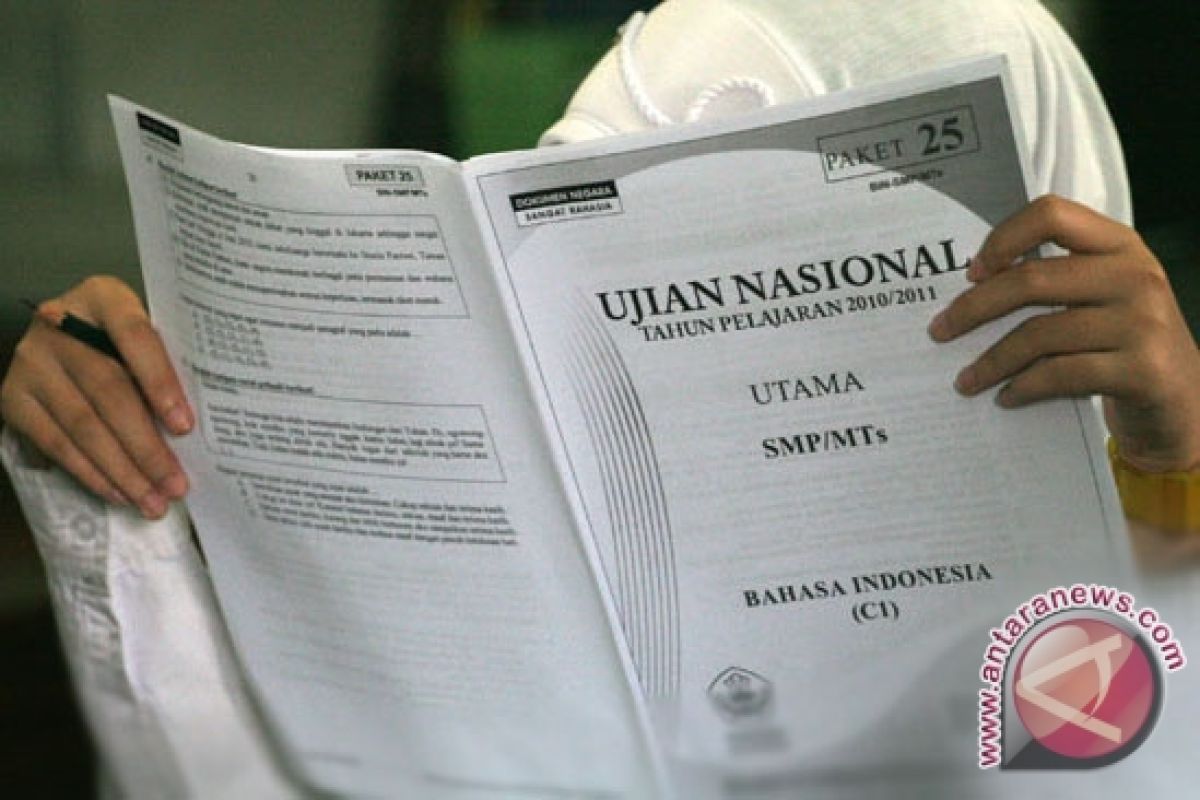 Pelajar di Pulau Enggano siap ikut UN