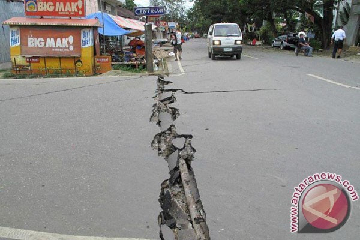 Gempa 5,7 skala richter guncang Mindanao tengah