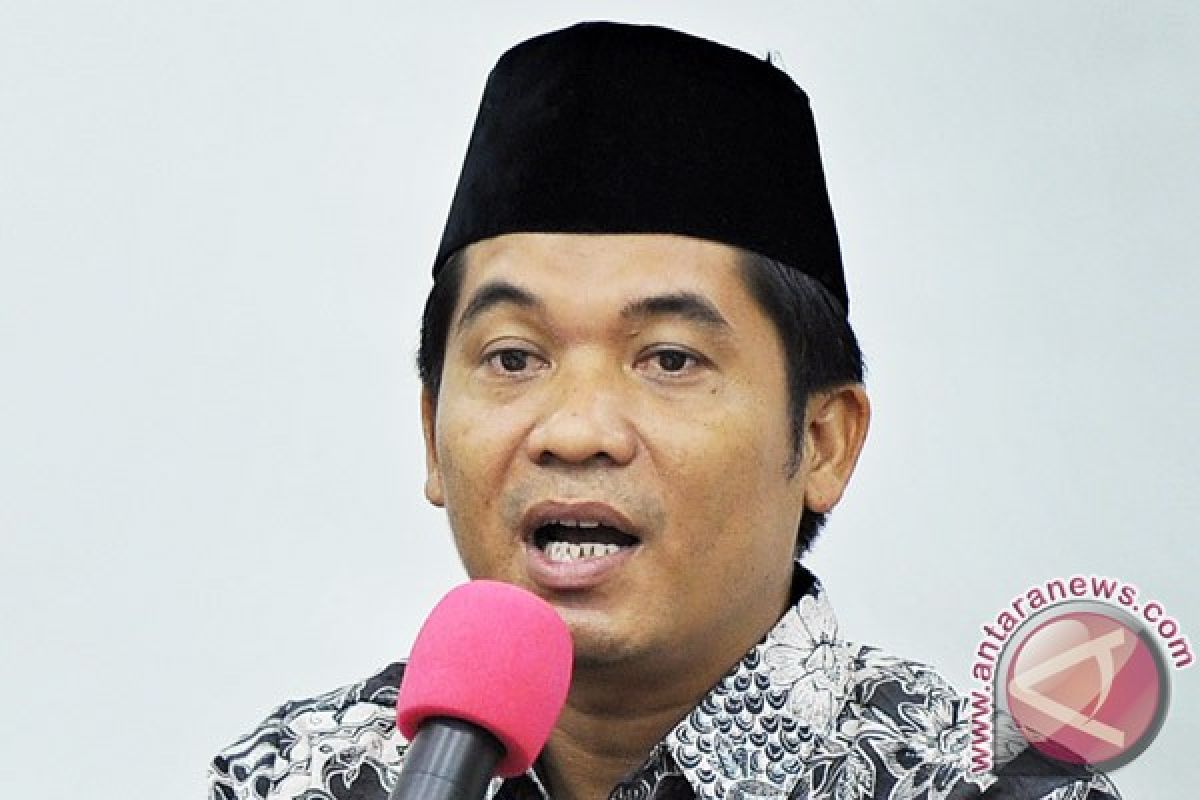 Ray Rangkuti: kampanye hitam-fitnah nistakan Demokrasi