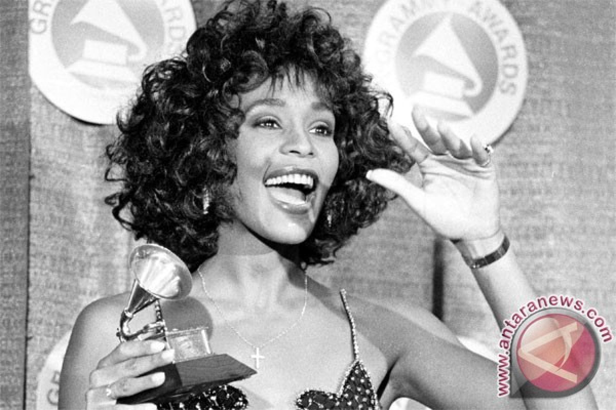 Lagu cinta Whitney Houston terpopuler di AS