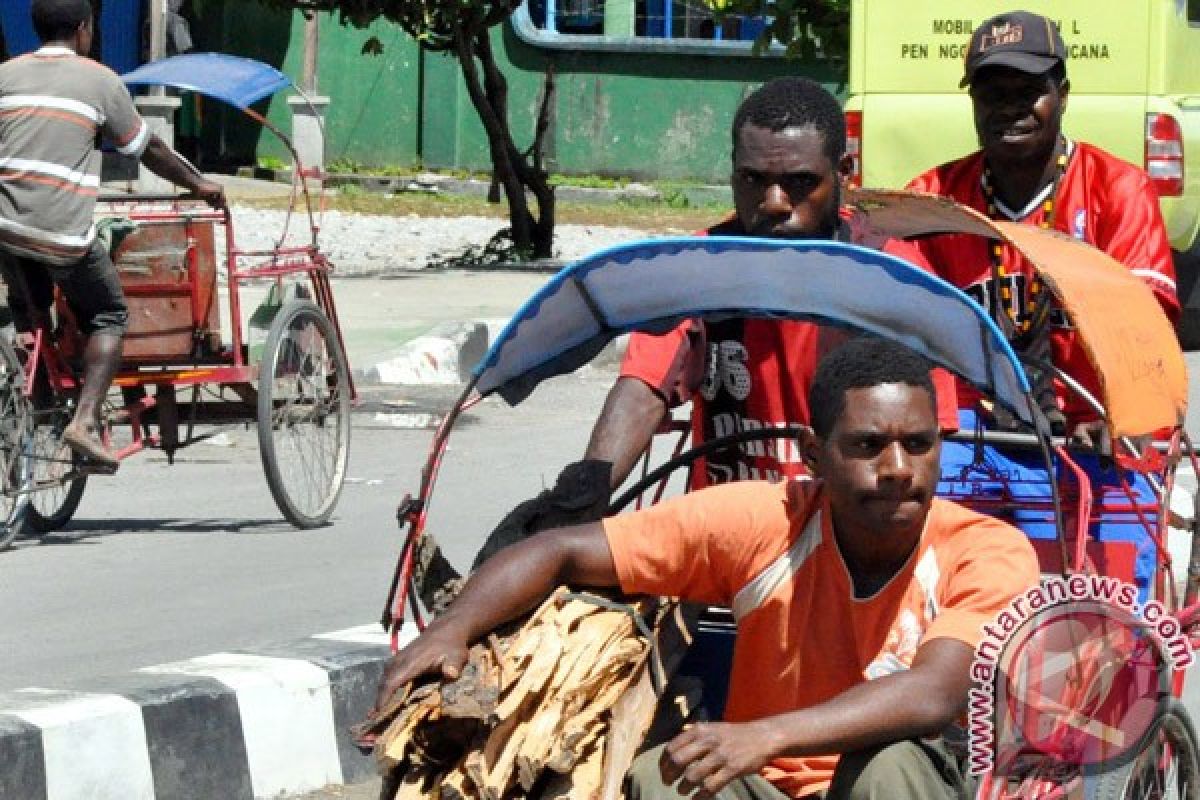 JPU tetap tuntut pengemudi becak dua tahun