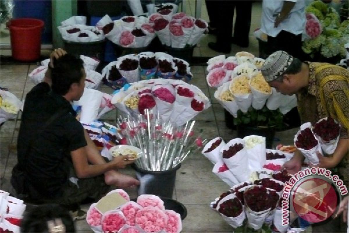 Jelang lebaran, harga bunga segar di Malang melonjak