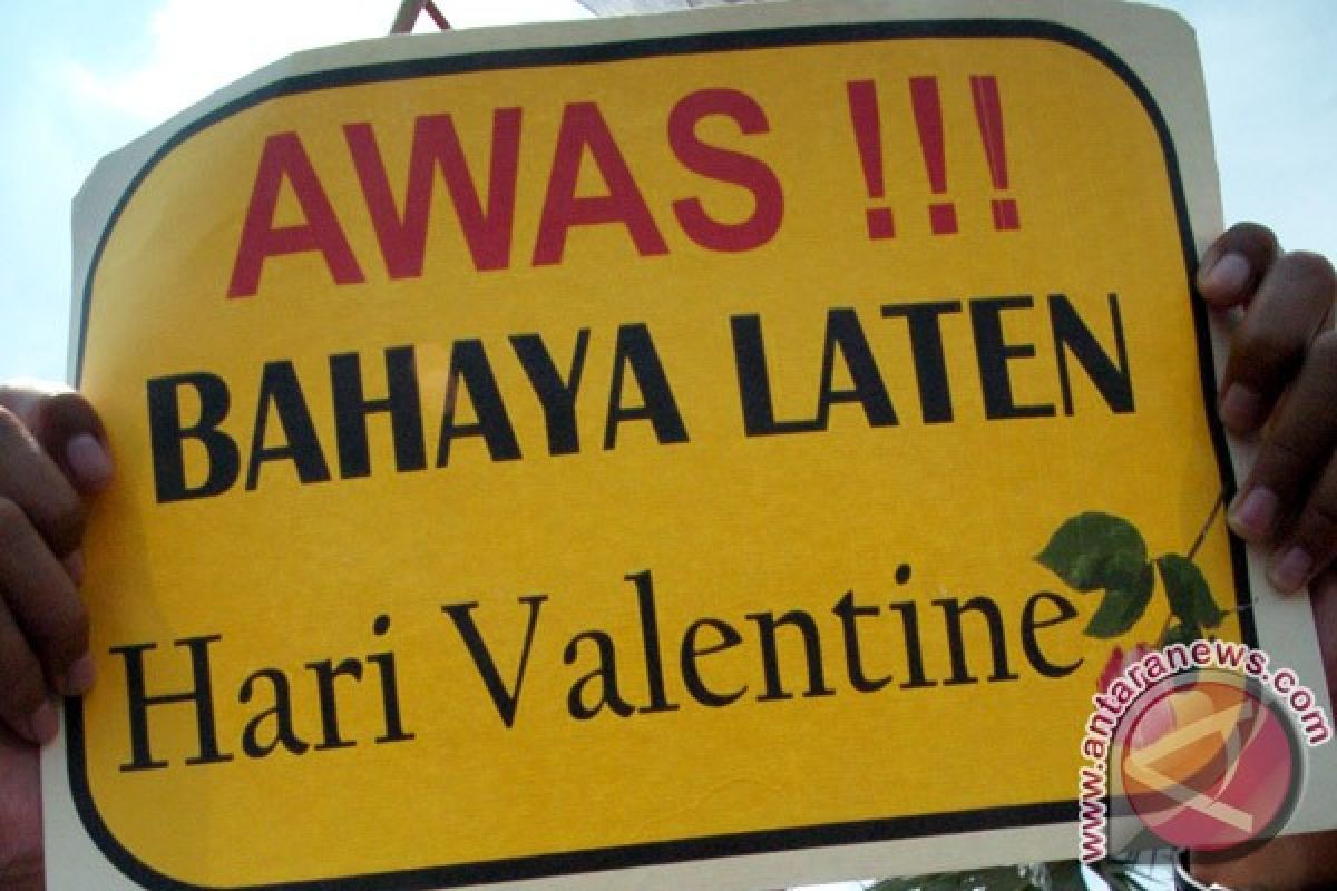 "Valentine day" haram di Padang