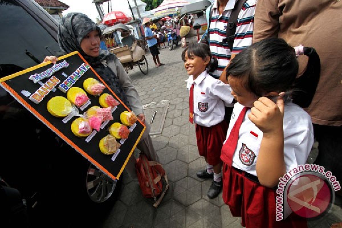 Jajanan sehat juga jadi urusan sekolah