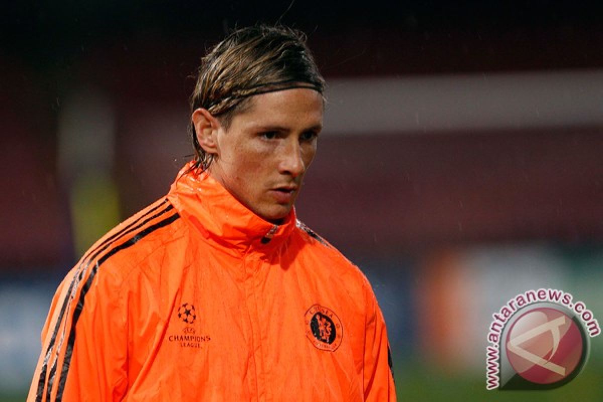 Torres dilaporkan alami cedera pergelangan kaki