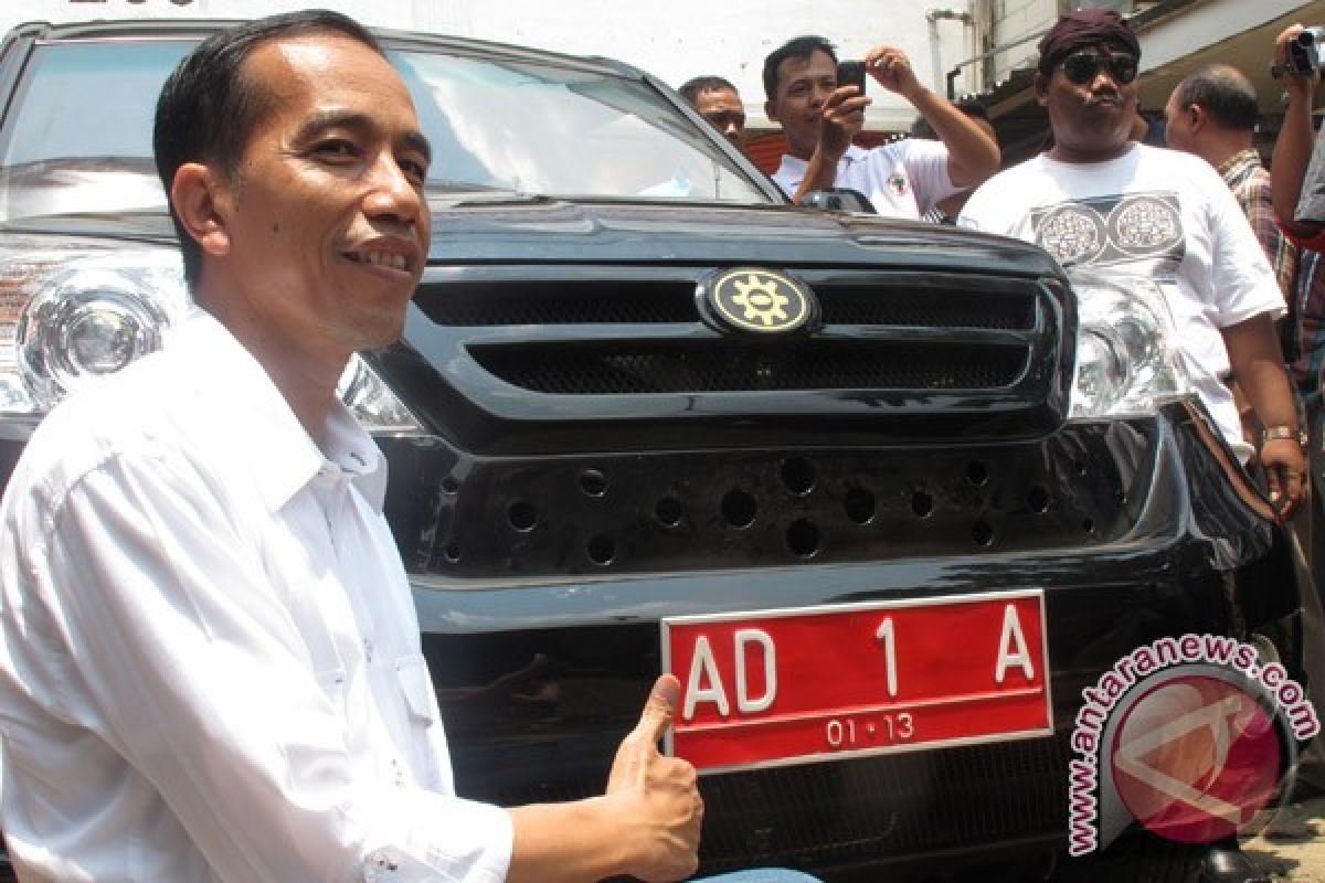 Esemka cars produced by private industry: Jokowi