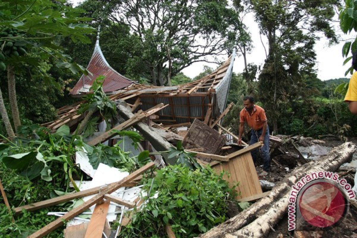 Tanah Datar cabut tanggap darurat bencana banjir