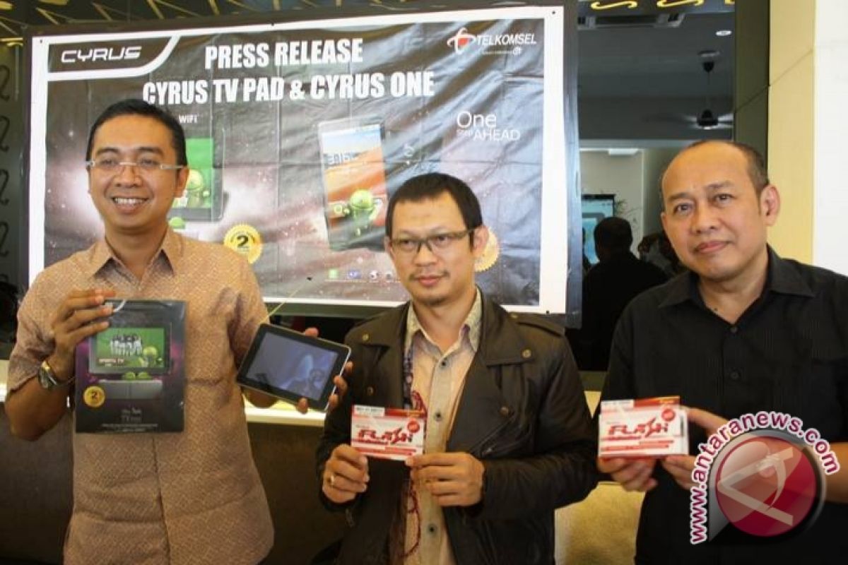 Cyrus TV Pad Gratis TelkomselFlash