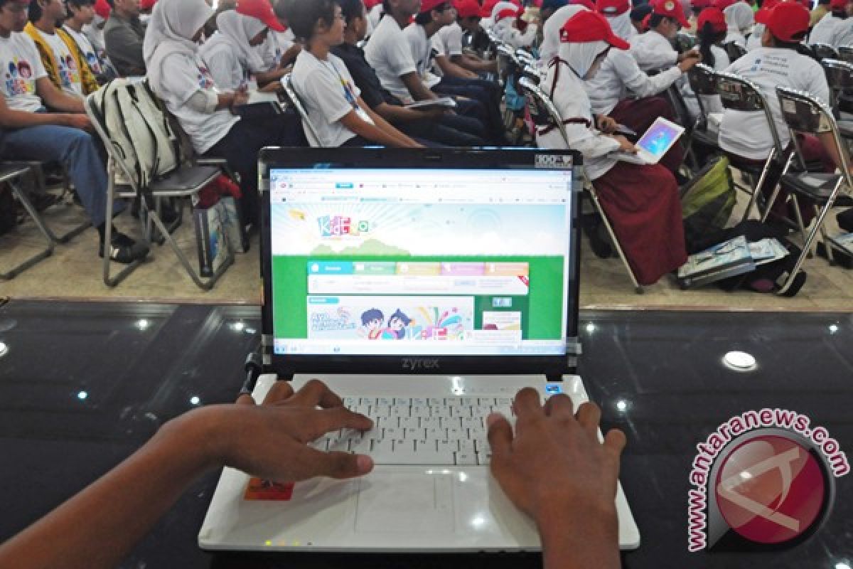 Politeknik Negeri Ujung Pandang ajak masyarakat gunakan internet aman dan sehat