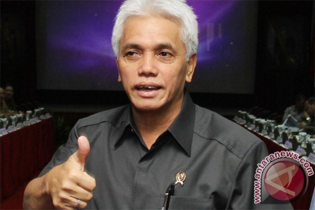 Hatta confirms Indonesia to loan US1 billion to IMF
