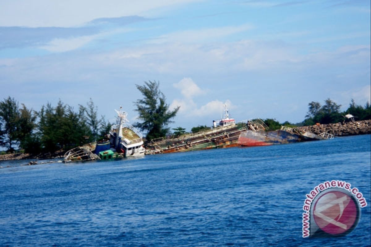 Pencurian besi bekas marak di pelabuhan