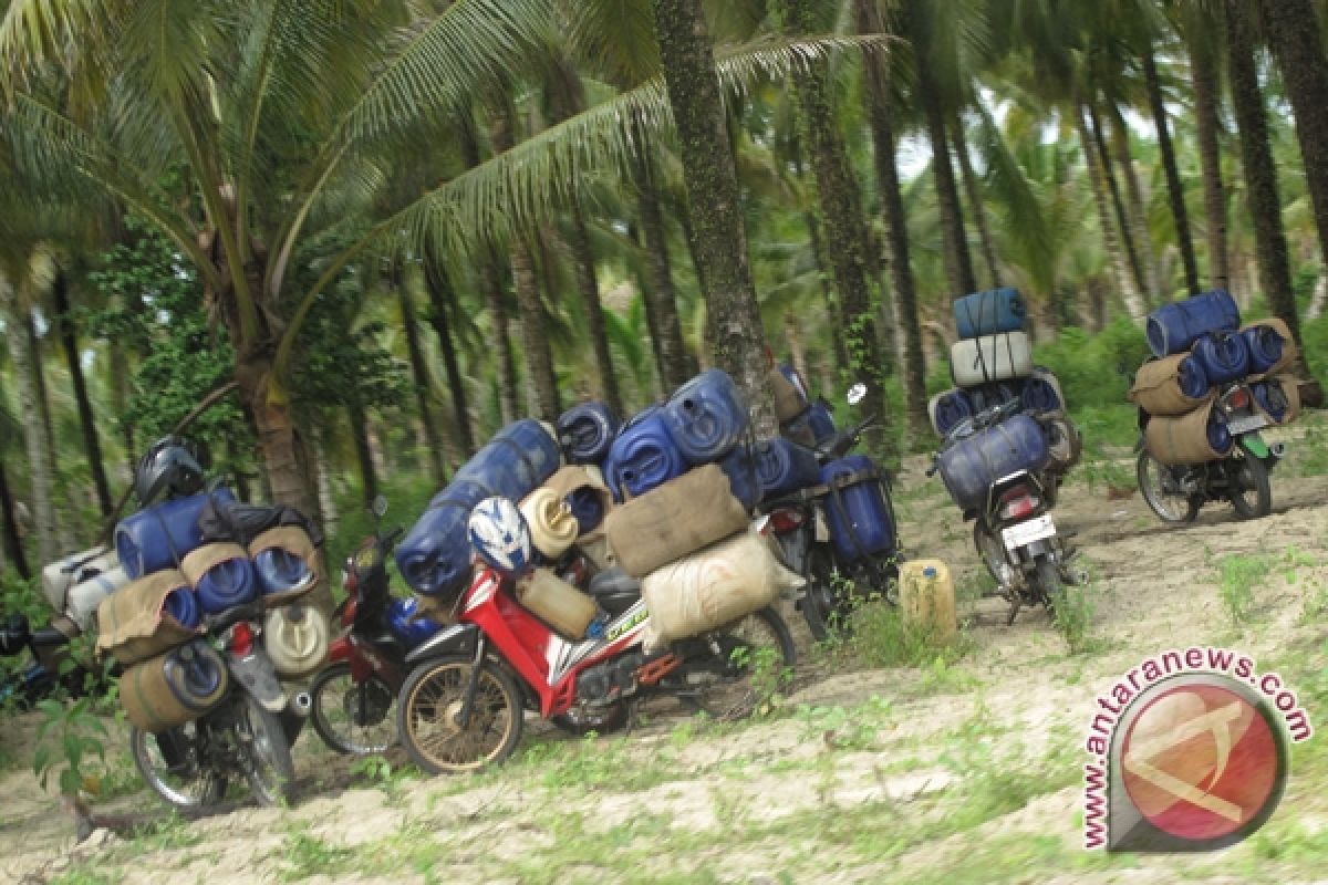 Harga Bensin Di Lampung Rp9.000/liter