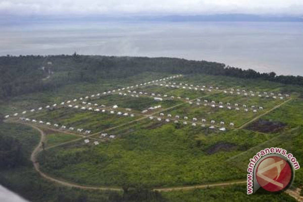 Mukomuko : fasilitas transmigran kewajiban pusat