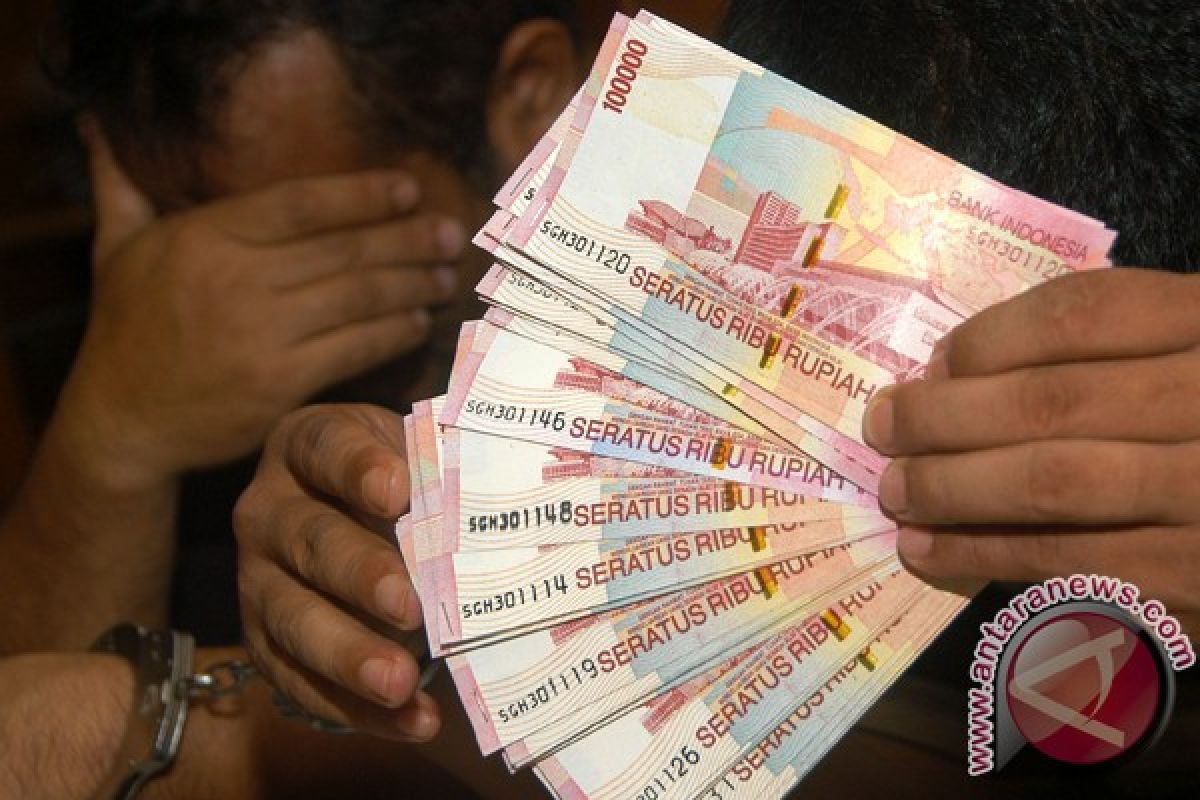 Discovery of fake money in W. Sumatra increasing