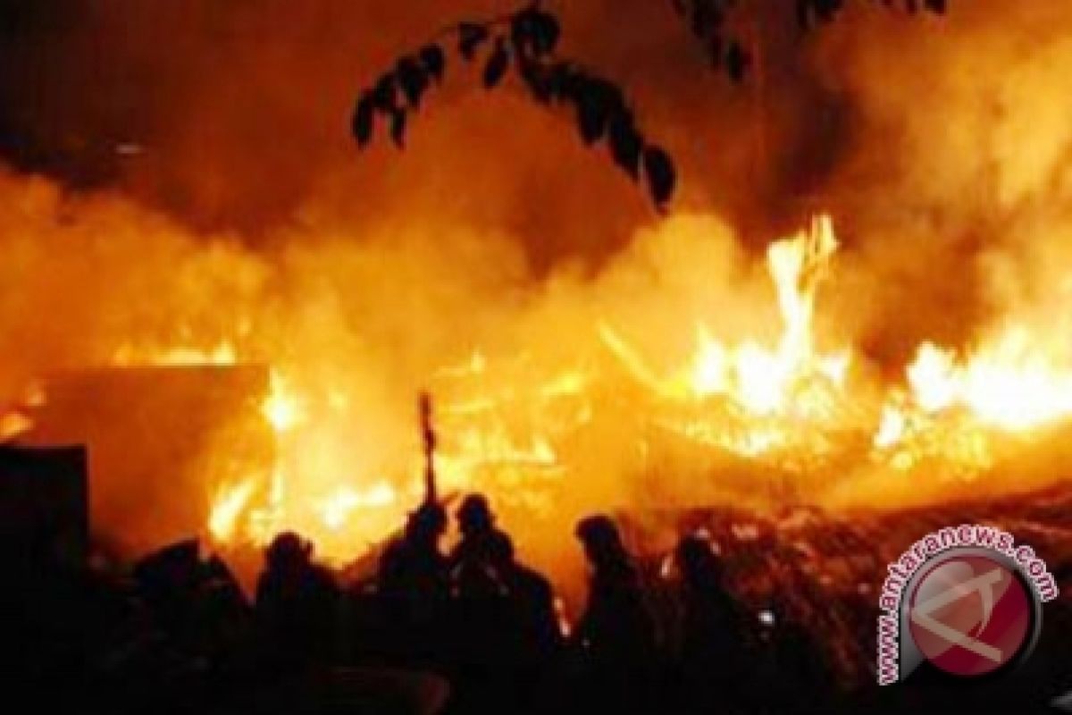 20 rumah kontrakan ludes terbakar di Sampit