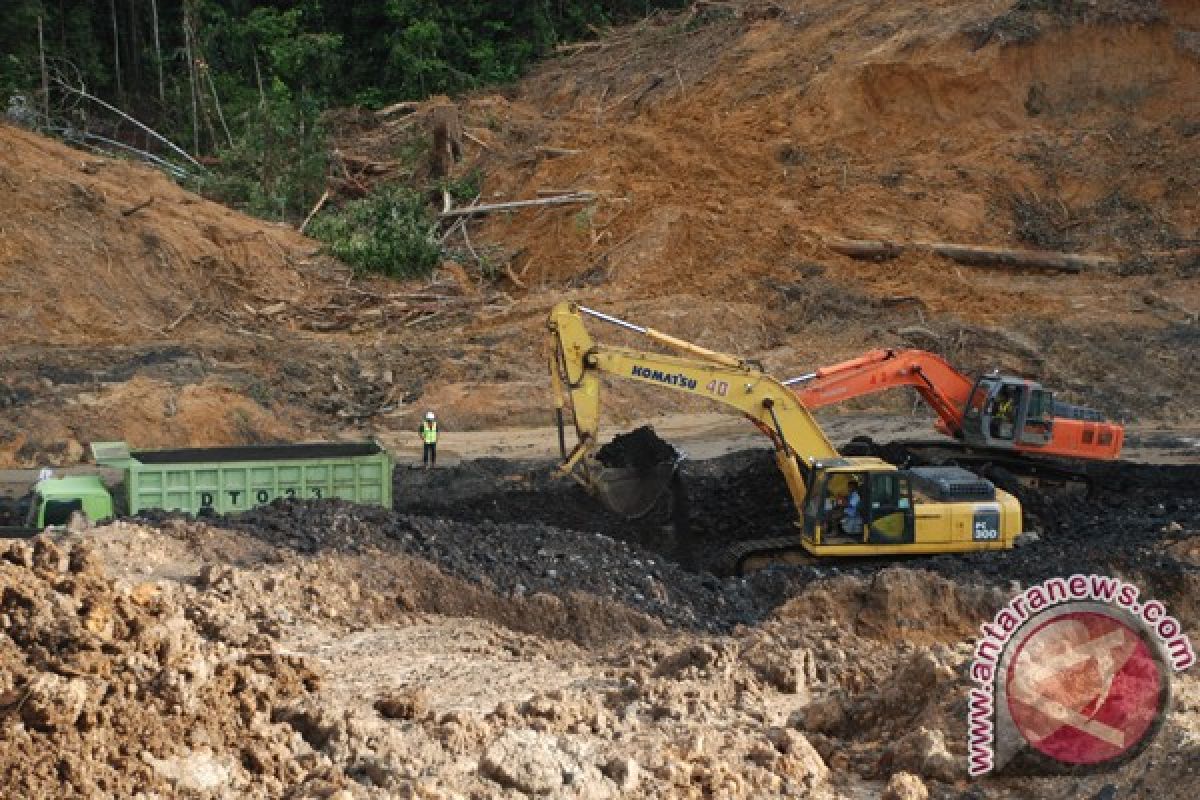 Kasus pertambangan harus dibawa ke jalur hukum